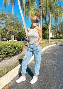 672801158: Chica busca chico en Tarragona