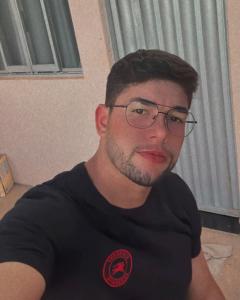 604149038: Chico busca chica en Toledo