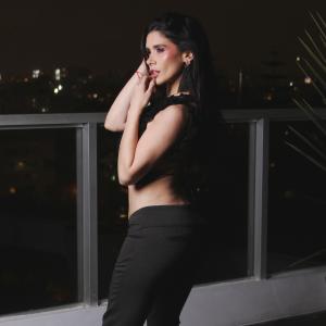 643494558: Chica busca chico en La Coruña