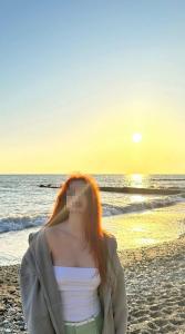 658169190: Chica busca chico en Sevilla