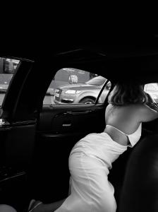 663715830: Chica busca chico en Madrid