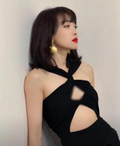 624337767: Chica busca chico en Barcelona