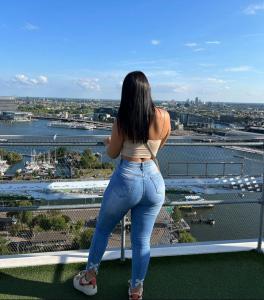 613719857: Virtual en Las Palmas