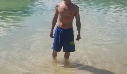 677143266: Chico busca chica en Madrid