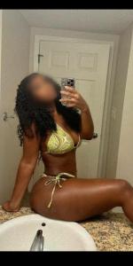 605411617: Chica busca chico en Navarra