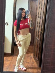 677534890: Chica busca chico en Málaga