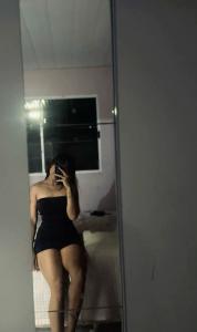 633691368: Chica busca chico en Sevilla