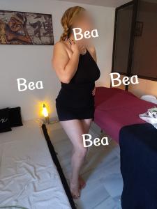 613808769: Chica busca chico en Sevilla