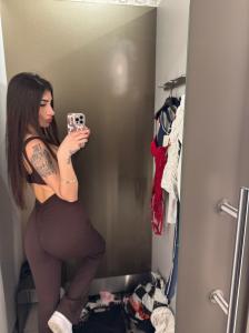 663116565: Chica busca chico en Barcelona