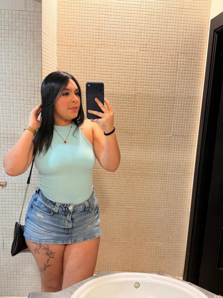 Chica busca chico en Granada: 