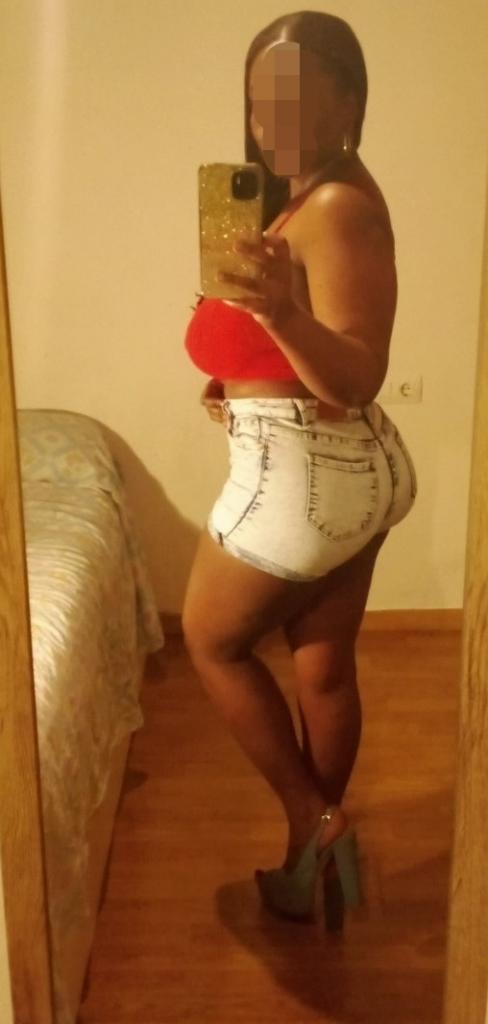 Chica busca chico en Cuenca: 