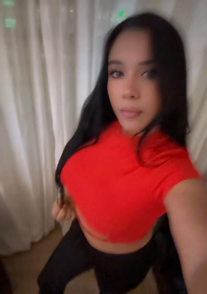 Chica busca chico en Granada: 