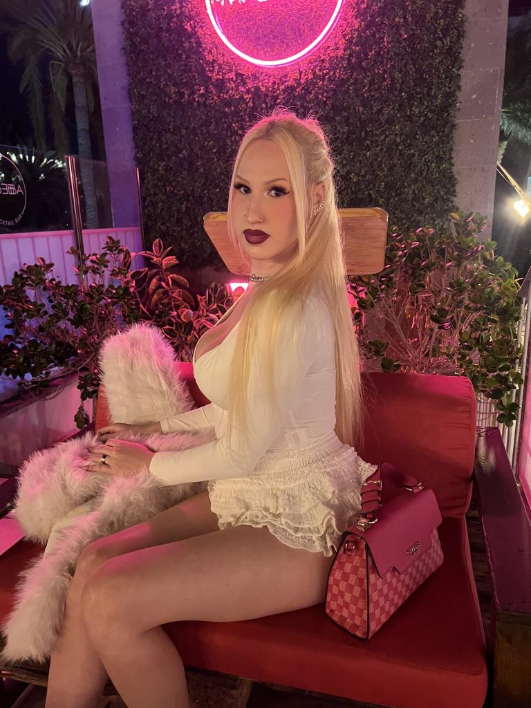 674958658: Travesti en Las Palmas