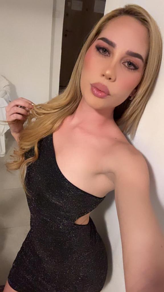 Chica busca chico en Alicante: Chica busca chico