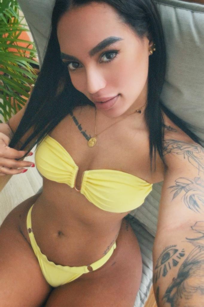 Chica busca chico en Huesca: 