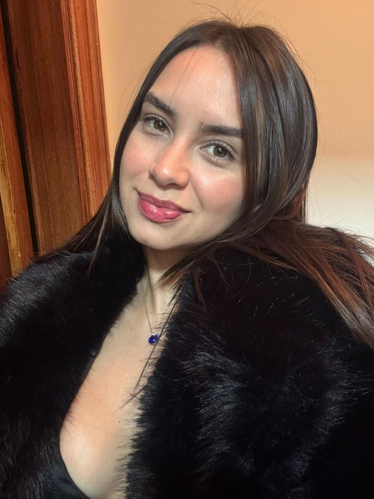 603735381: Chica busca chico en Lérida