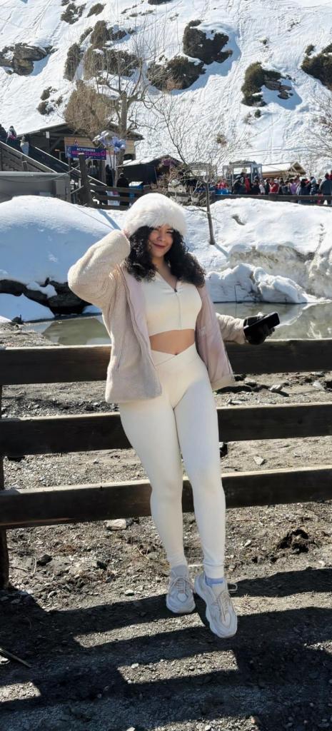 Chica busca chico en Granada: 