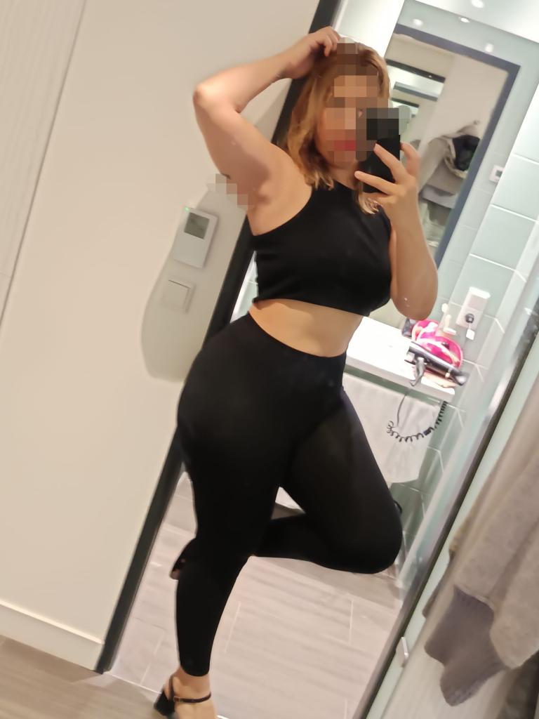 Chica busca chico en Tenerife: 