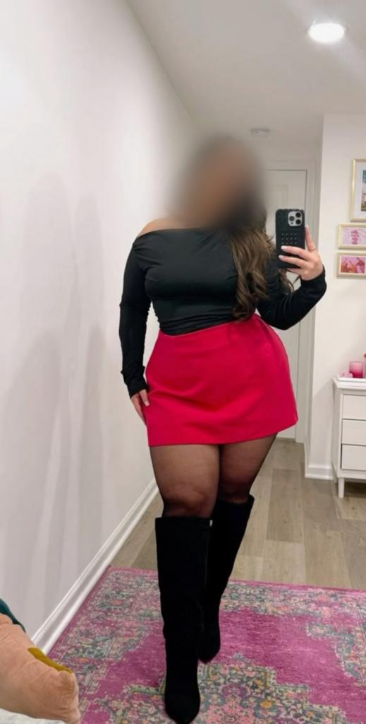 Chica busca chico en Huelva: 