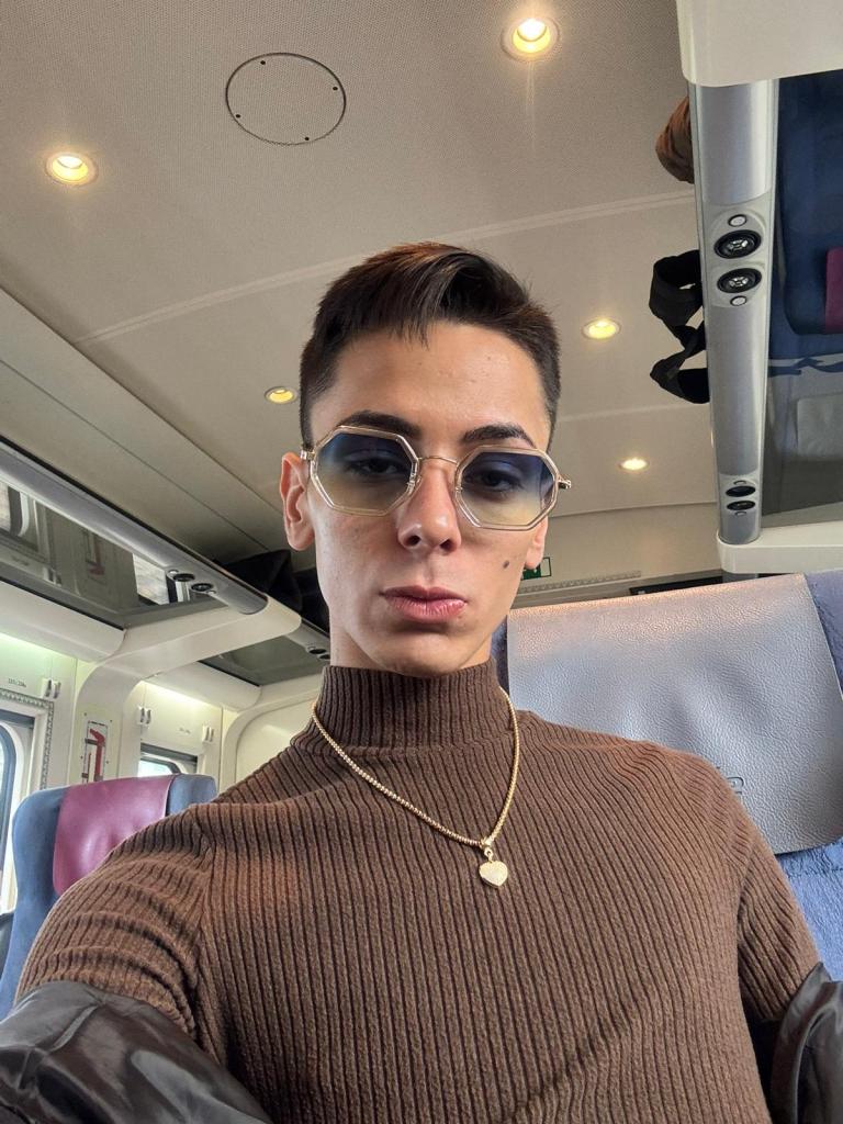 Chico busca chica en La Coruña: 