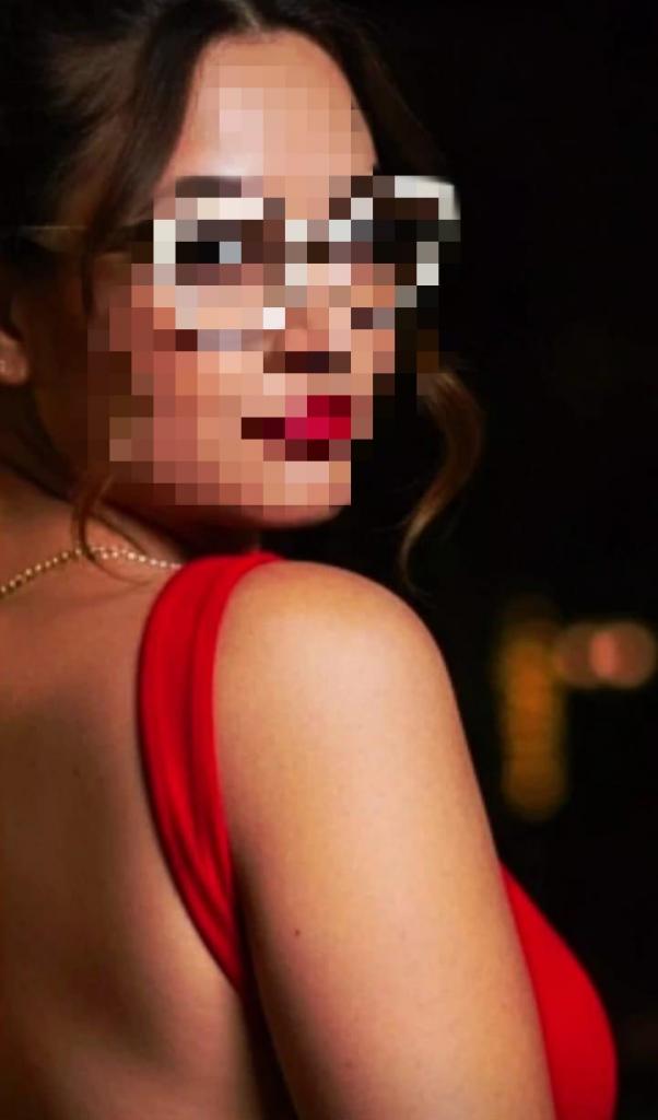 Chica busca chico en Cádiz: 