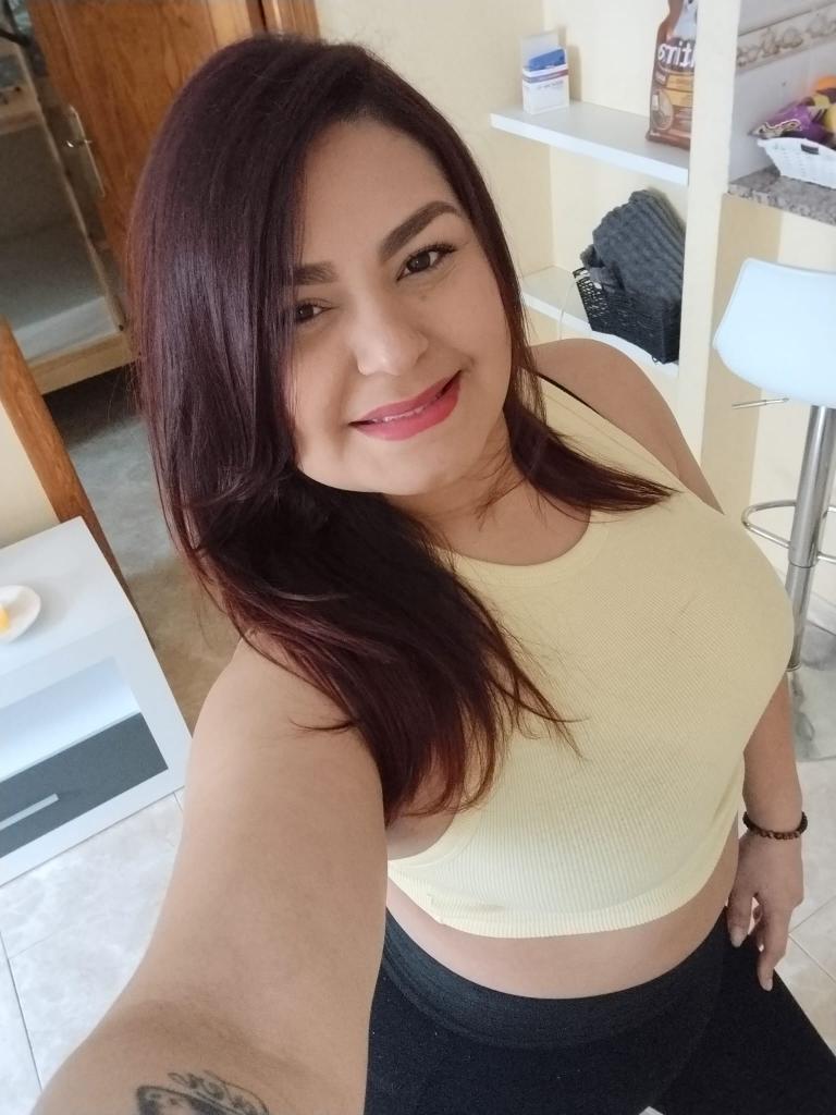 Chica busca chico en Alicante: 