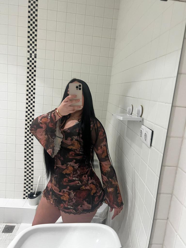 Chica busca chico en Alicante: 