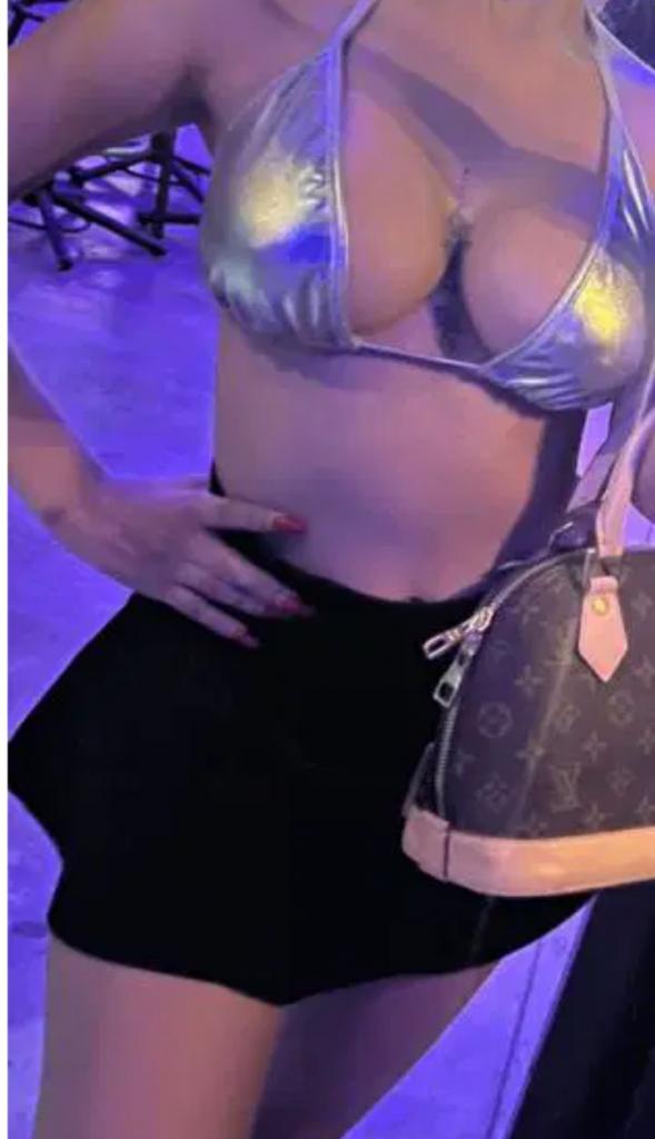 Chica busca chico en Barcelona: 