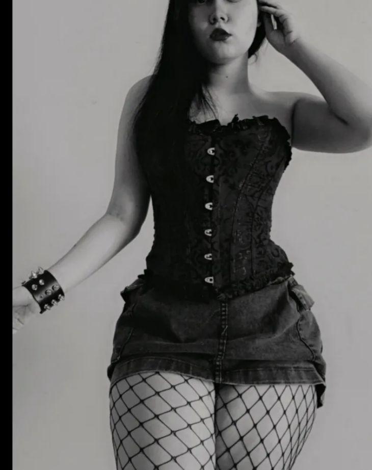 Chica busca chico en Asturias: 