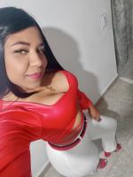661195398: Chica busca chico en Gerona