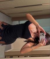 610668378: Chica busca chico en Menorca