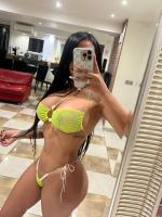 603301404: Chica busca chico en Barcelona