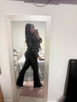 617415534: Chica busca chico en Sevilla