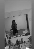 633691368: Chica busca chico en Sevilla