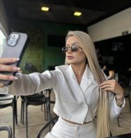 664764351: Chica busca chico en Alicante