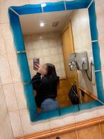 647315397: Chica busca chico en Madrid