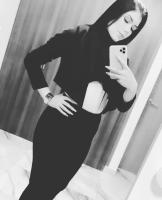 647315397: Chica busca chico en Madrid