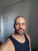 610371361: Chico busca chica en Madrid