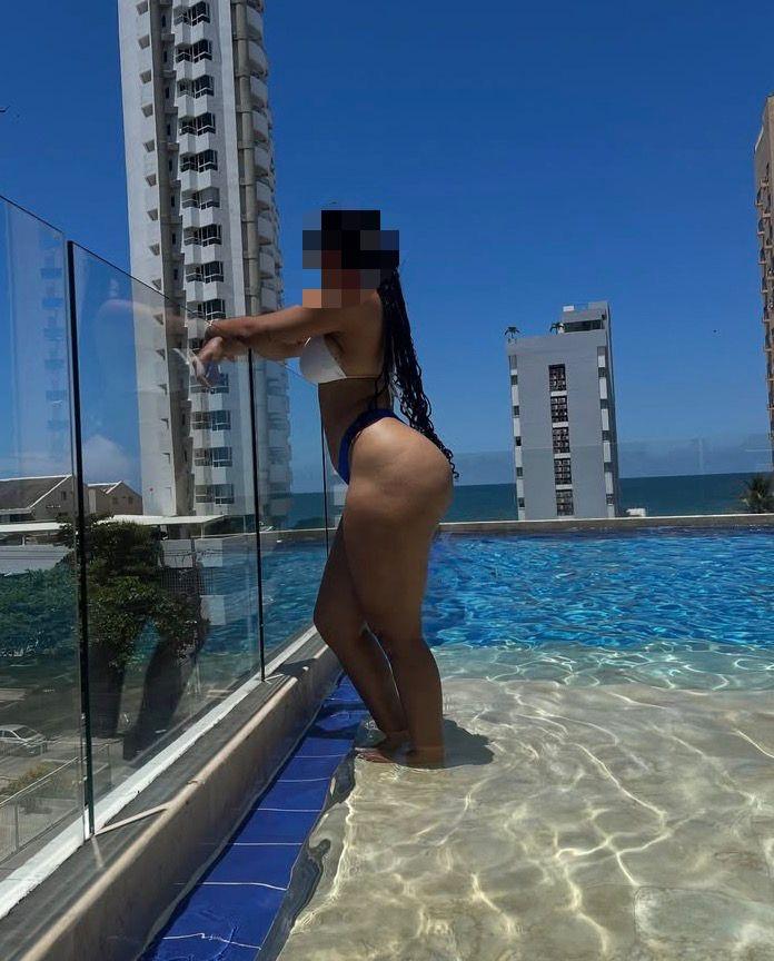 Chica busca chico en Pontevedra: 