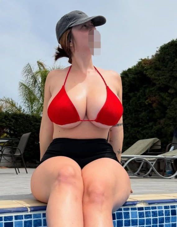 Chica busca chico en Almería: 