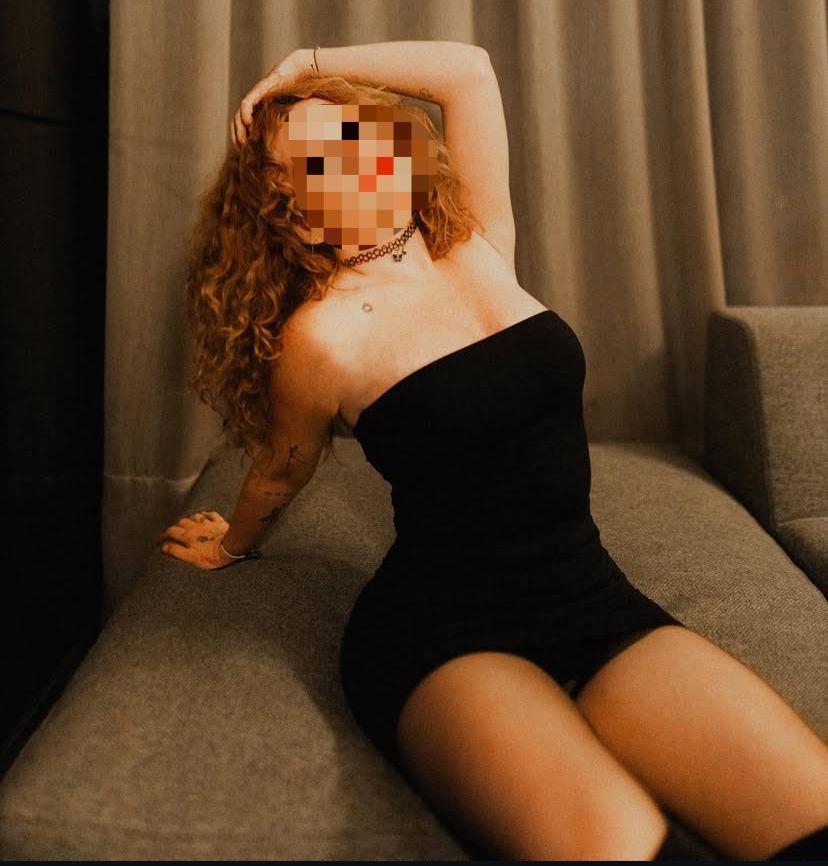 Chica busca chico en Almería: 