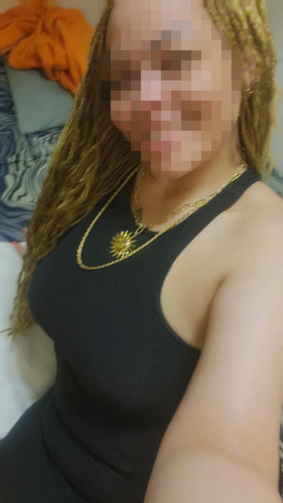 Chica busca chico en Cádiz: 