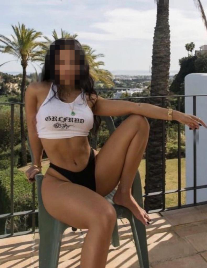 Chica busca chico en Cádiz: 