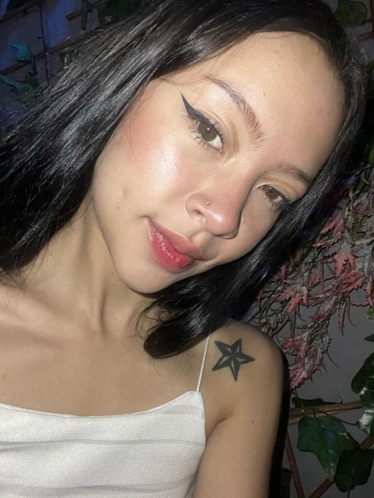 Chica busca chico en Granada: 