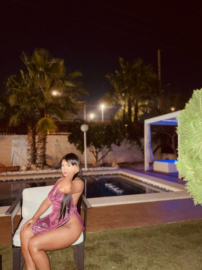 Chica busca chico en Málaga: 