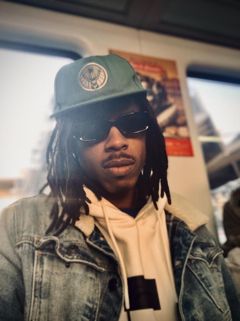 Chico busca chica en Madrid: 