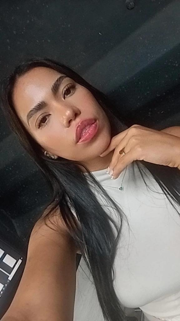 Chica busca chico en Ibiza: 