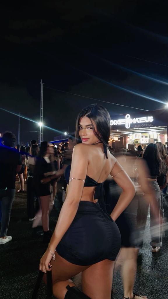 641842468: Chica busca chico en Málaga