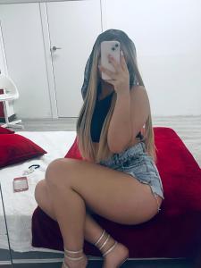 Chica busca chico en Mallorca: 