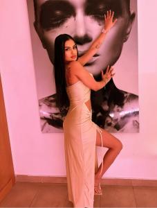 631767726: Chica busca chico en Madrid